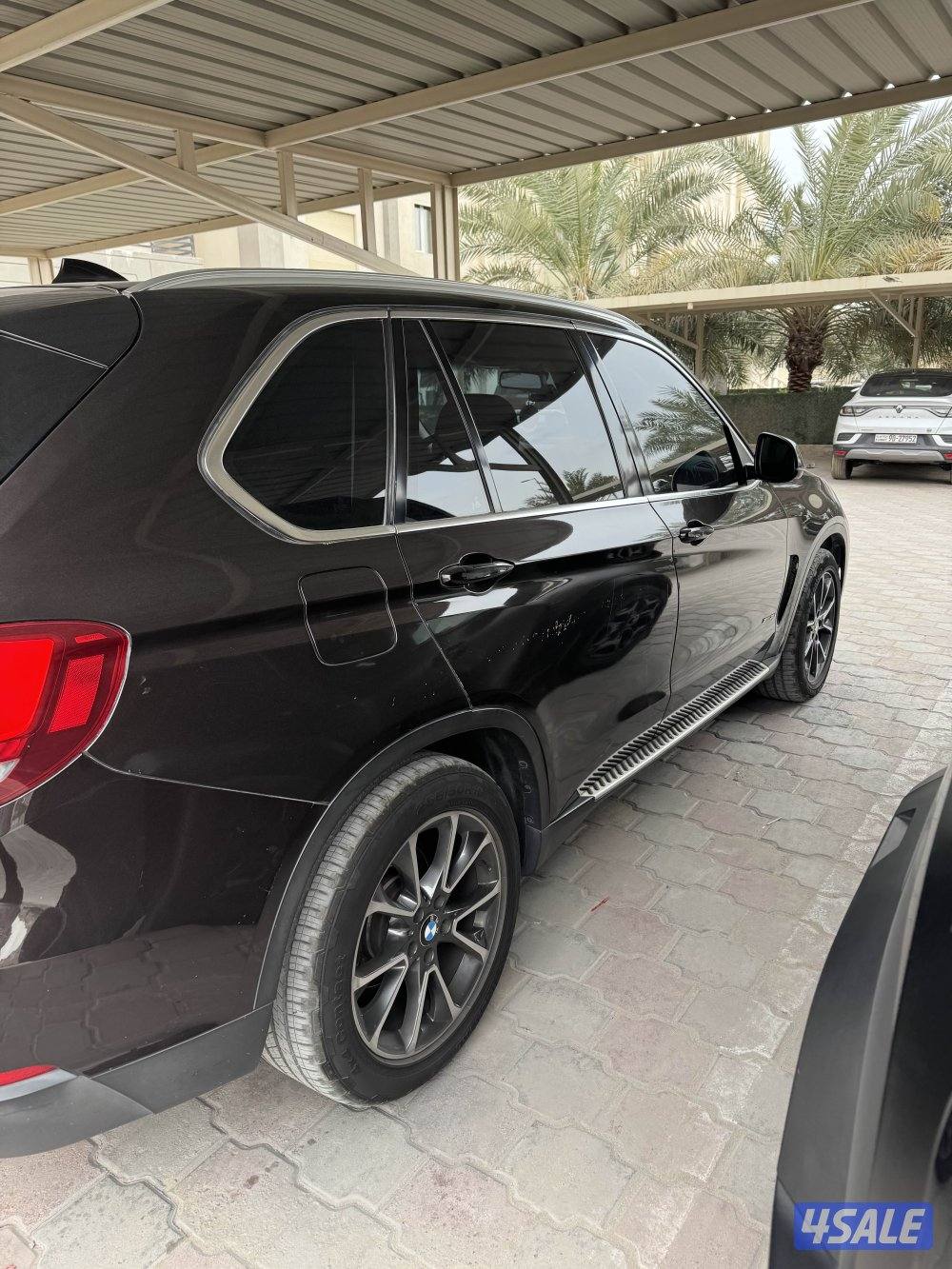 للبيع x5 اللون عودي (بني) ماشي 200 موديل 2014 صبغ الوكالة شرط الفحص2