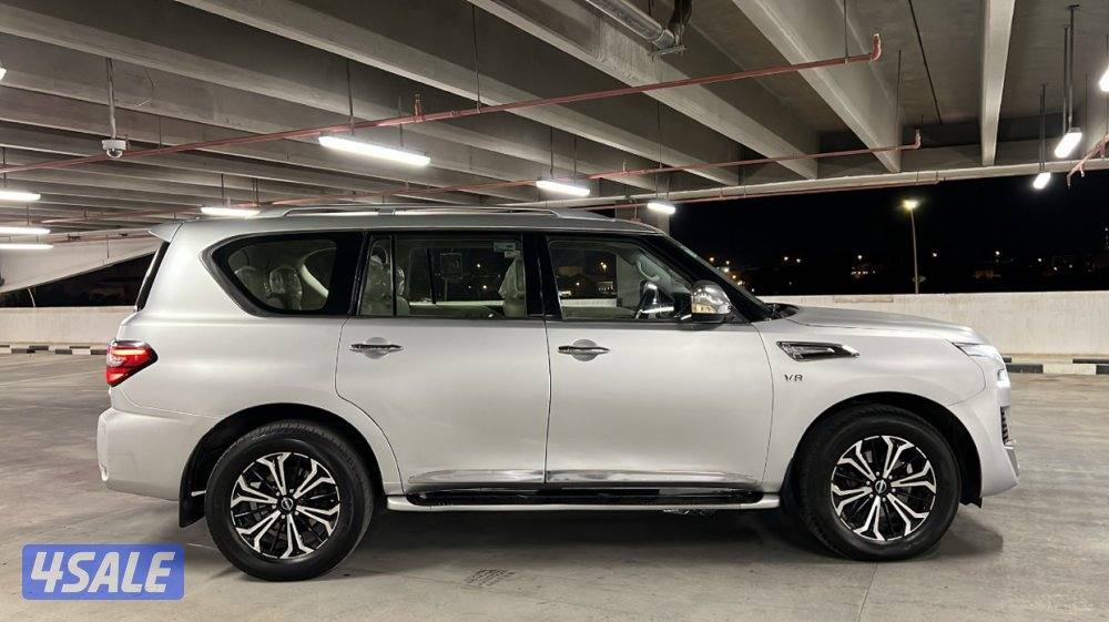 للبيع باترول 2010 بحاله ممتازه محول 20246