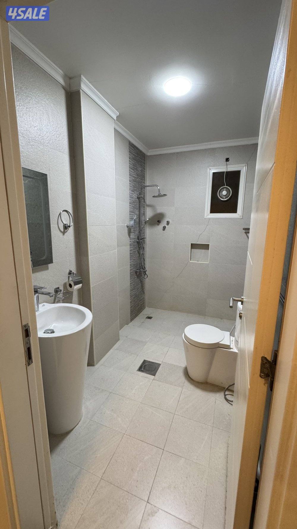 شقة للايجار للمتزوجين0