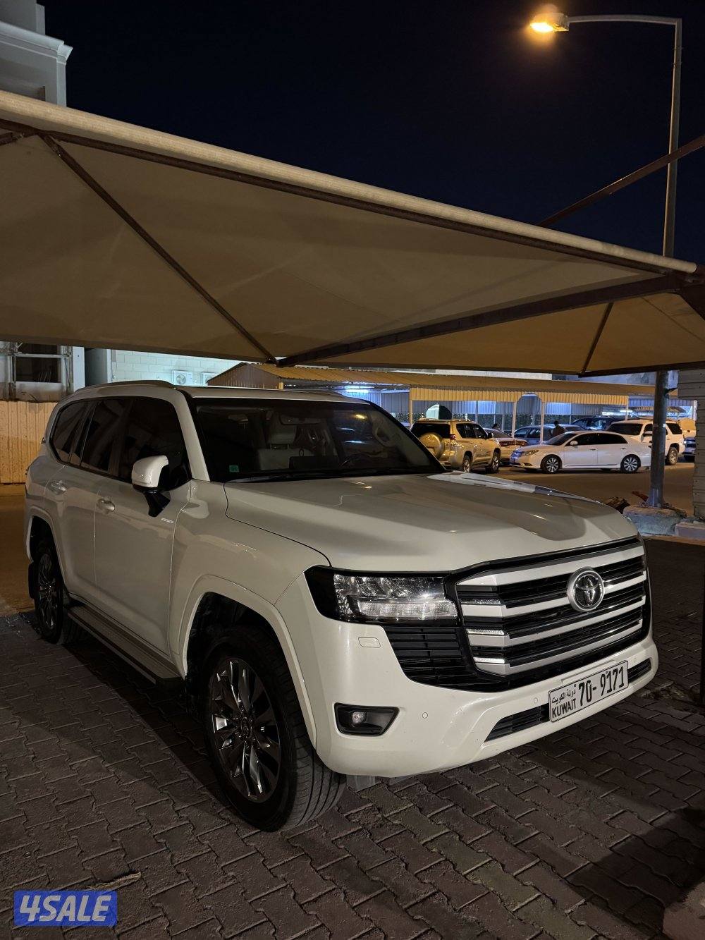 لاند موديل ٢٠٢٢ جي اكس ار توين تيربو4