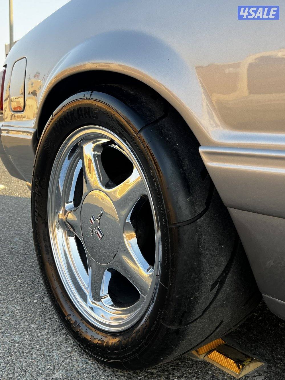 فورد موستنق أل أكس 19898