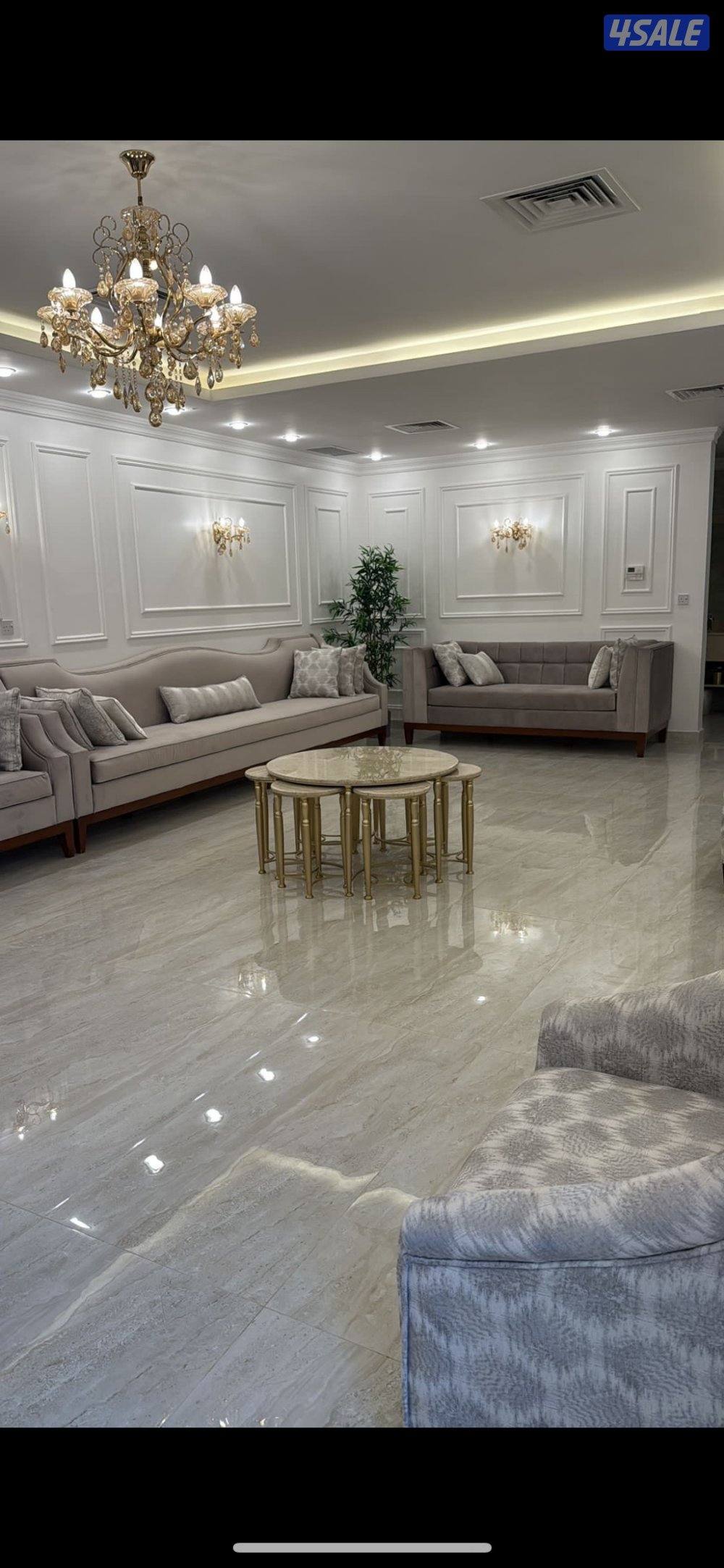 للبيع استقبال السعر ٢٠٠ دينار0