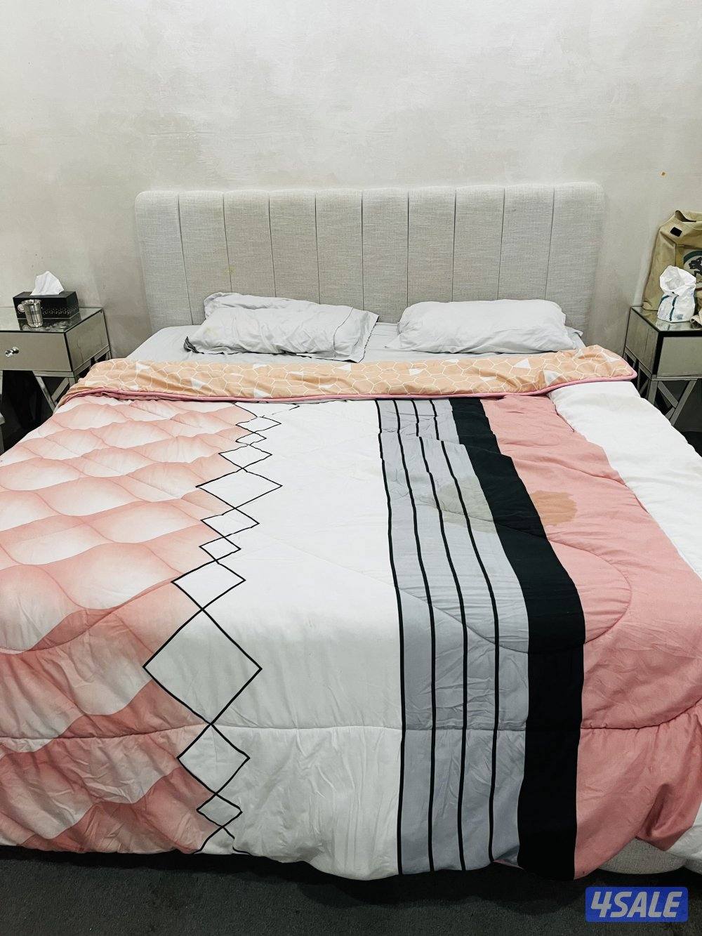 للبيع سرير وكبت من هوم سنتر جديد2