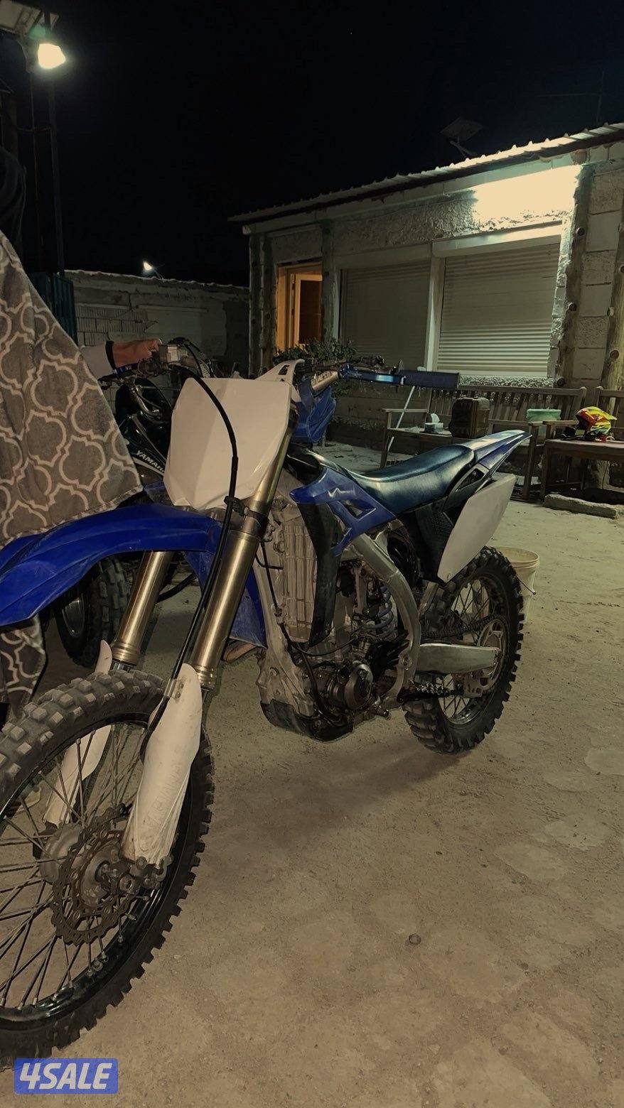 للبيع yzf2500