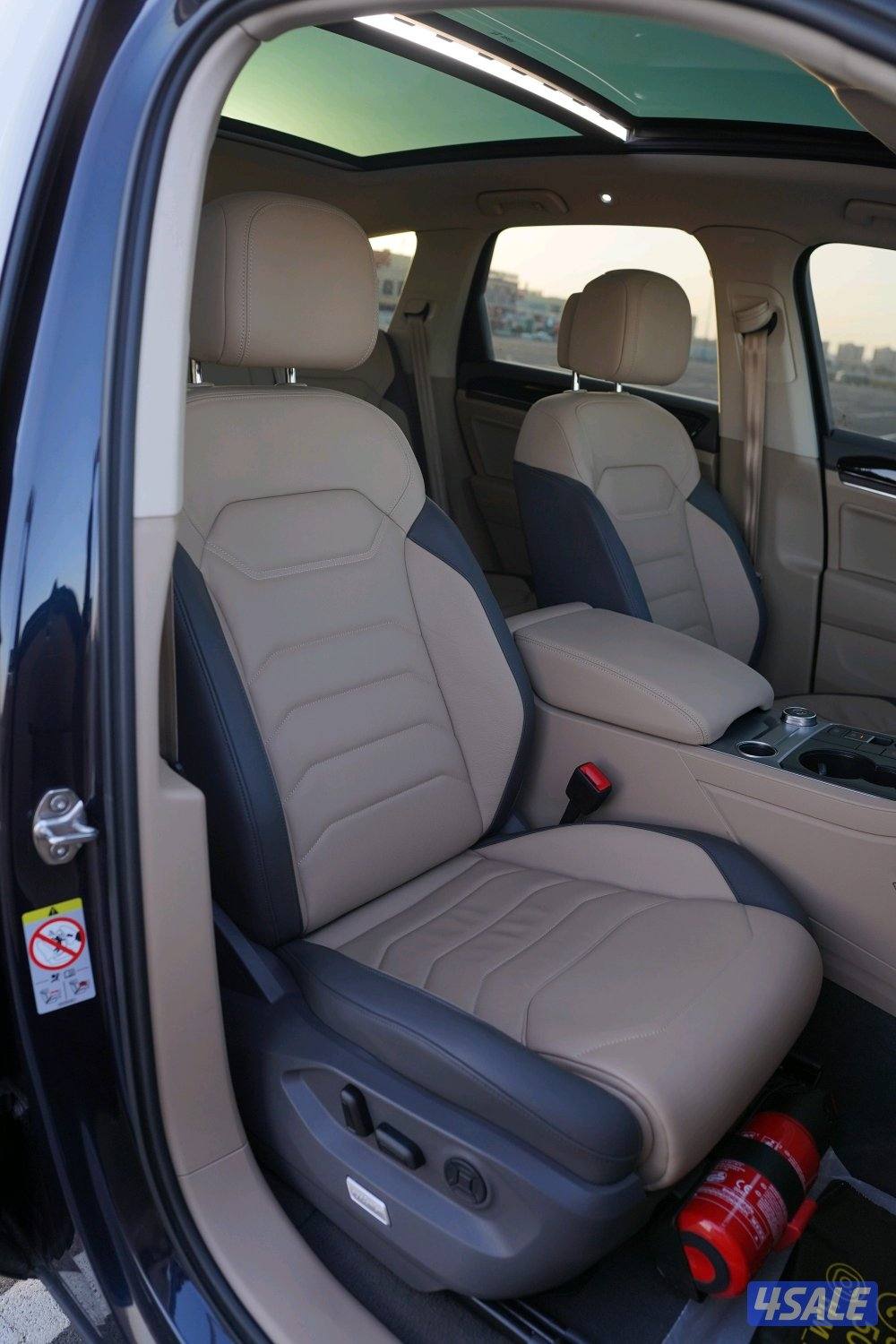 Volkswagen Touareg/2023/27.000KM11