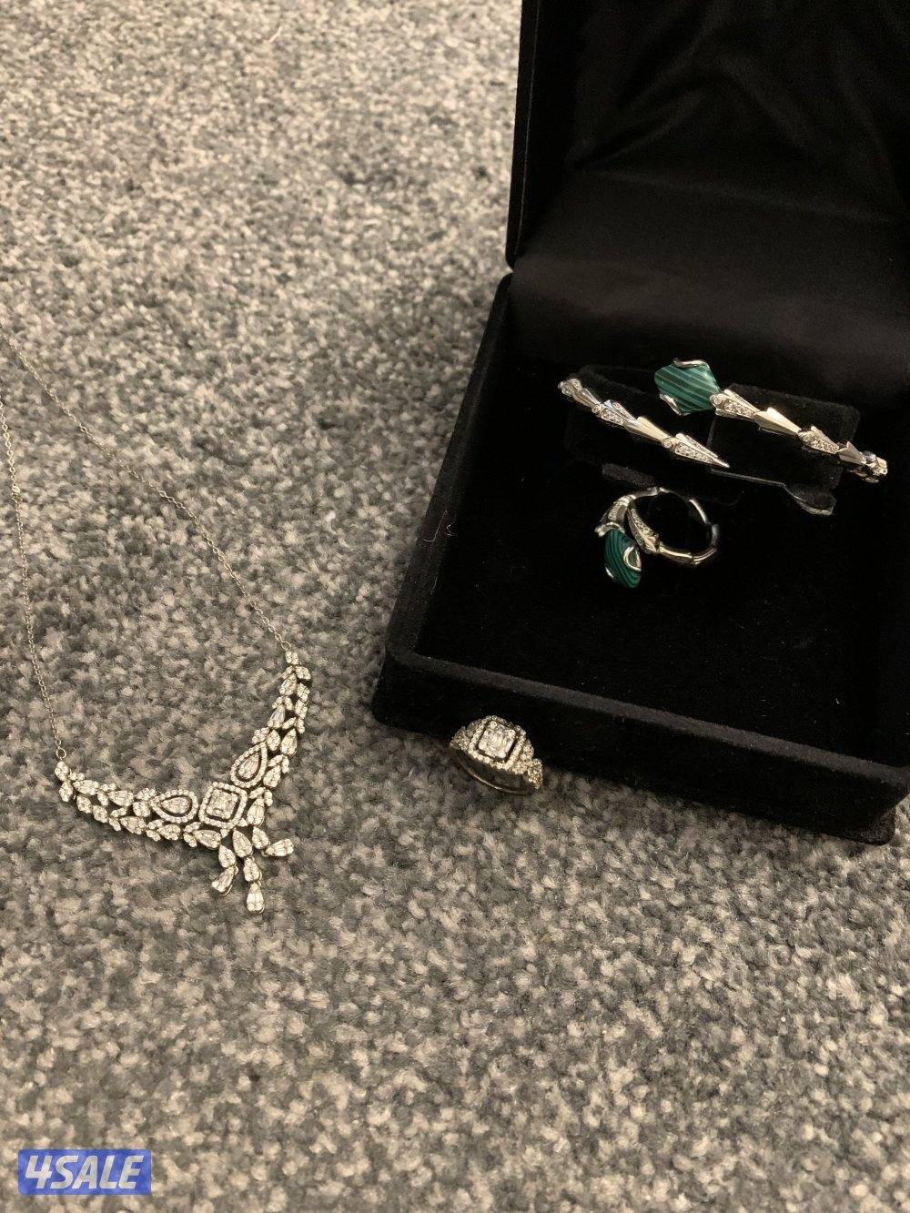 فضه نسائي للبيع نظيف جداً1