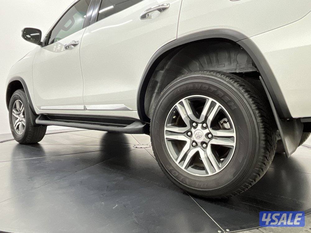 TOYOTA FORTUNER_N 23FT4H_U9