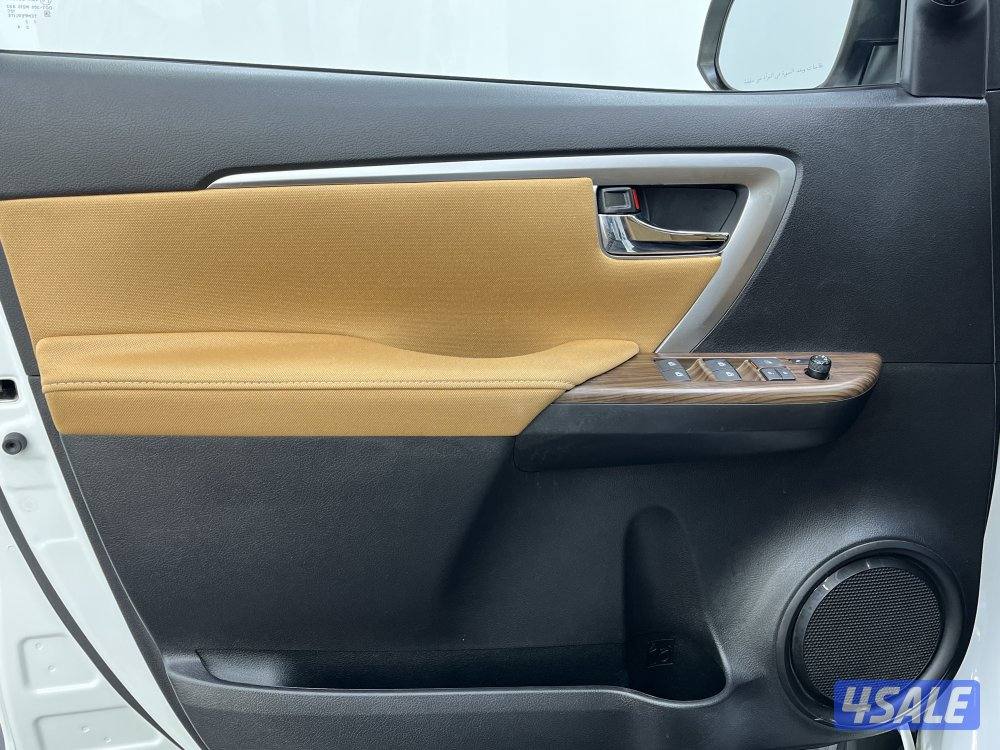 TOYOTA FORTUNER_N 23FT4H_U9