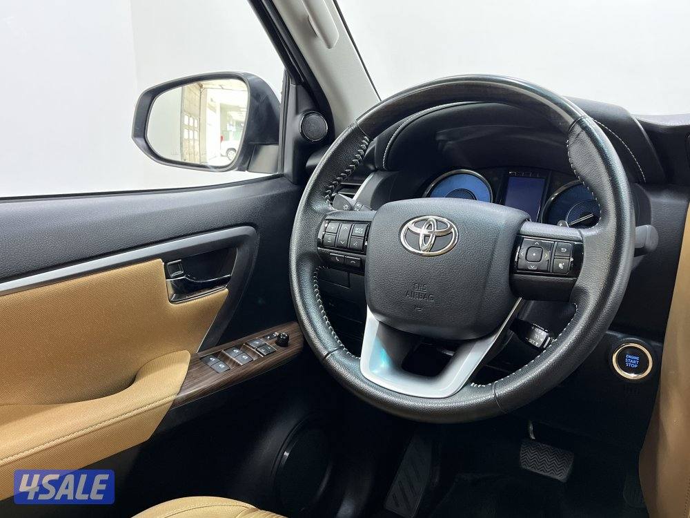 TOYOTA FORTUNER_N 23FT4H_U11