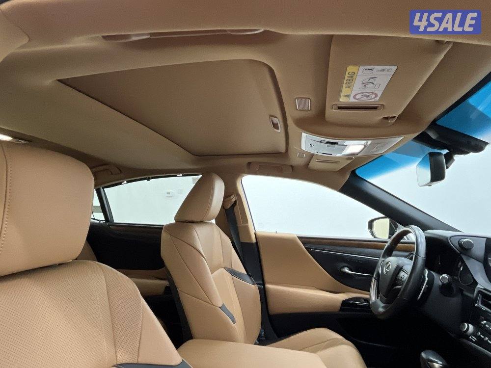 LEXUS ES250 22ES250-LUXURY_U11