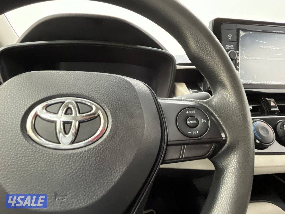 TOYOTA COROLLA 22F04T-L_U6