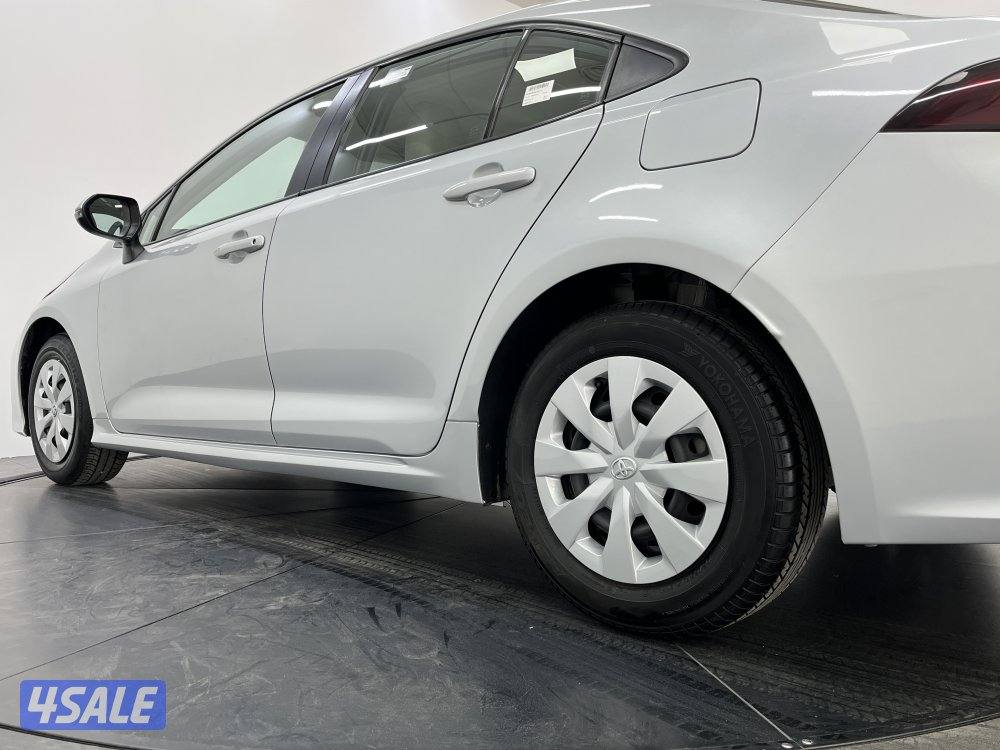 TOYOTA COROLLA 1.6L XLI STD OPTION8