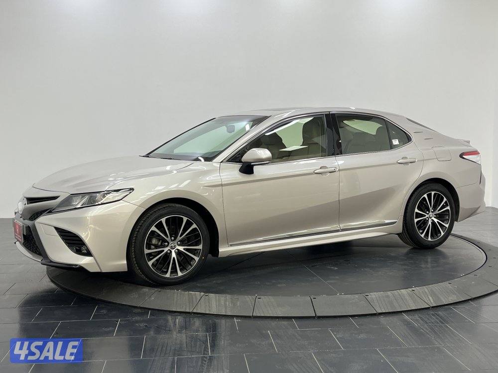 TOYOTA CAMRY Toyota CAMRY 20200