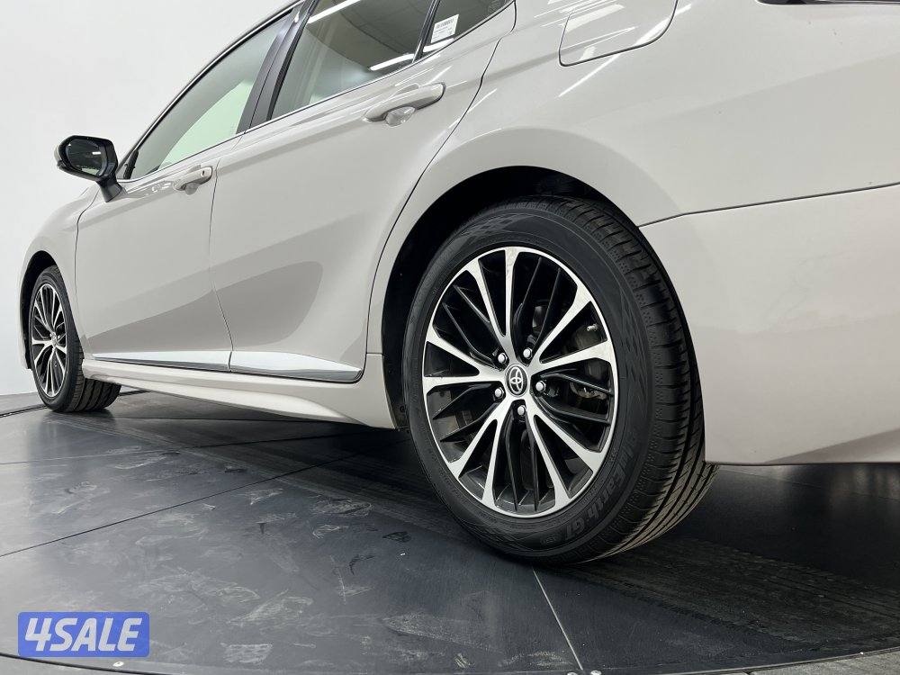 TOYOTA CAMRY Toyota CAMRY 20209