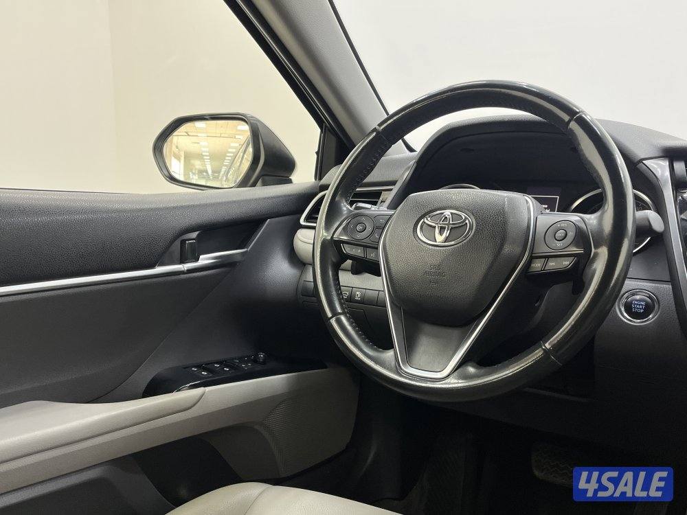 TOYOTA CAMRY Toyota CAMRY 202012