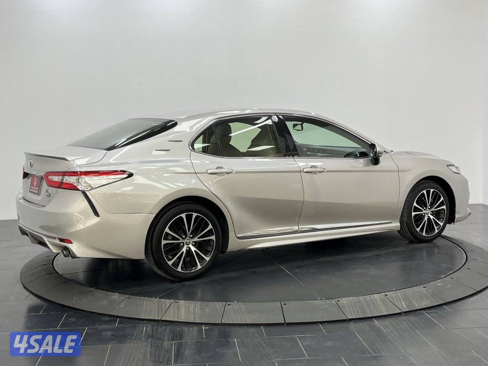 TOYOTA CAMRY Toyota CAMRY 202014