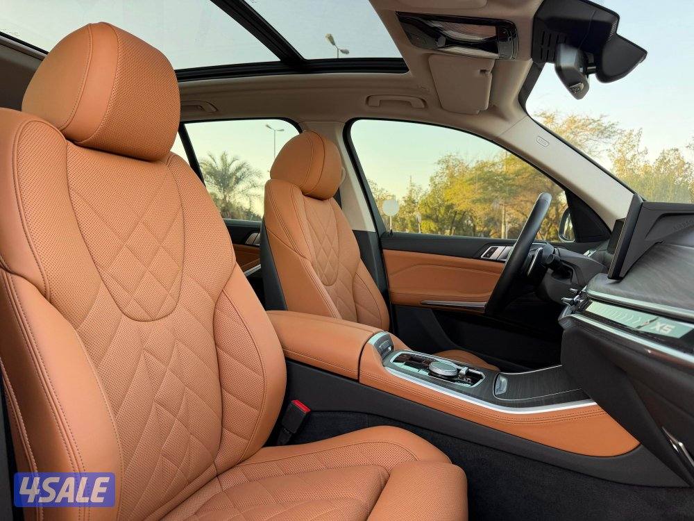 للبيع BMW X5 4.0i XDRIV موديل 2024 وارد الغانم8