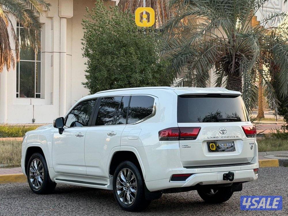 للبيع لاند كروزر VX.R موديل 2022 بحالة الوكاله5