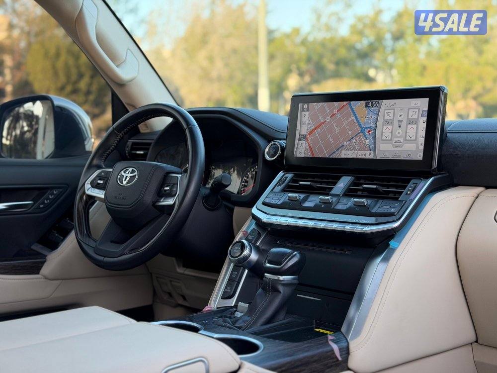 للبيع لاند كروزر VX.R موديل 2022 بحالة الوكاله9