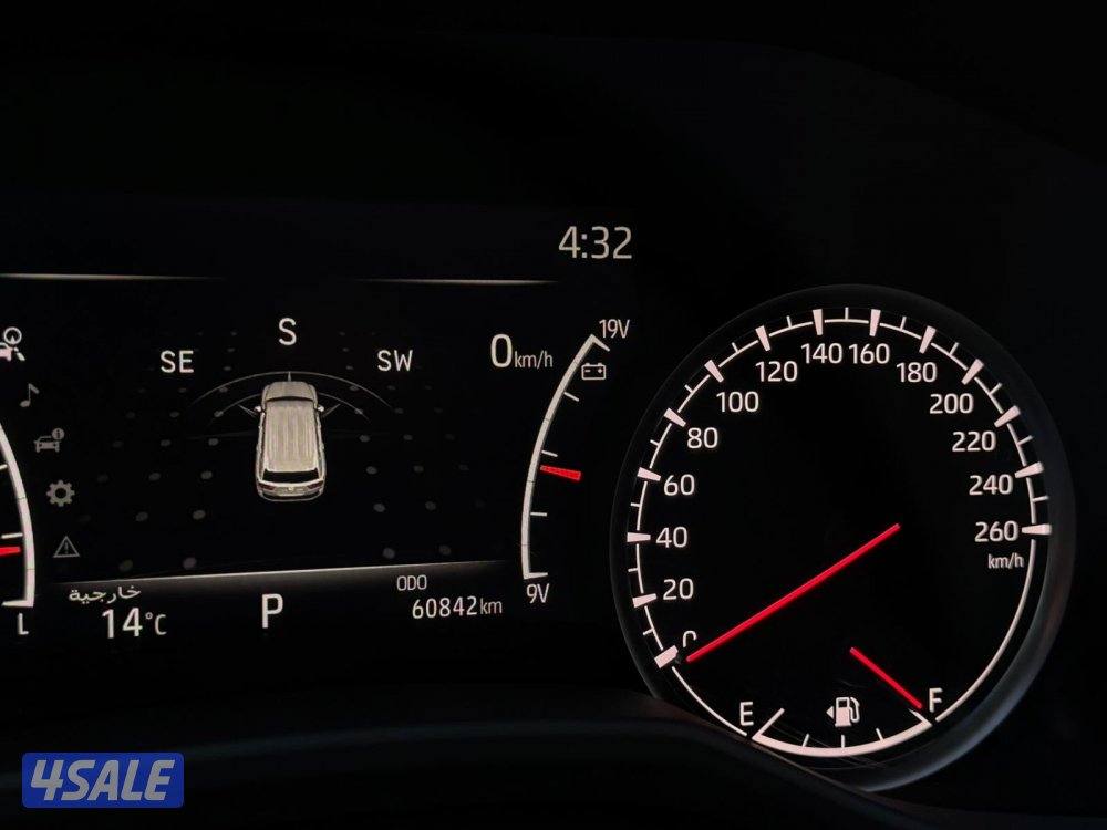 للبيع لاند كروزر VX.R موديل 2022 بحالة الوكاله10