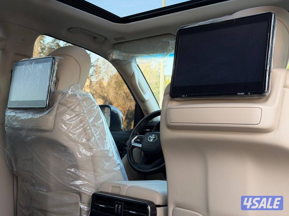 للبيع لاند كروزر VX.R موديل 2022 بحالة الوكاله14