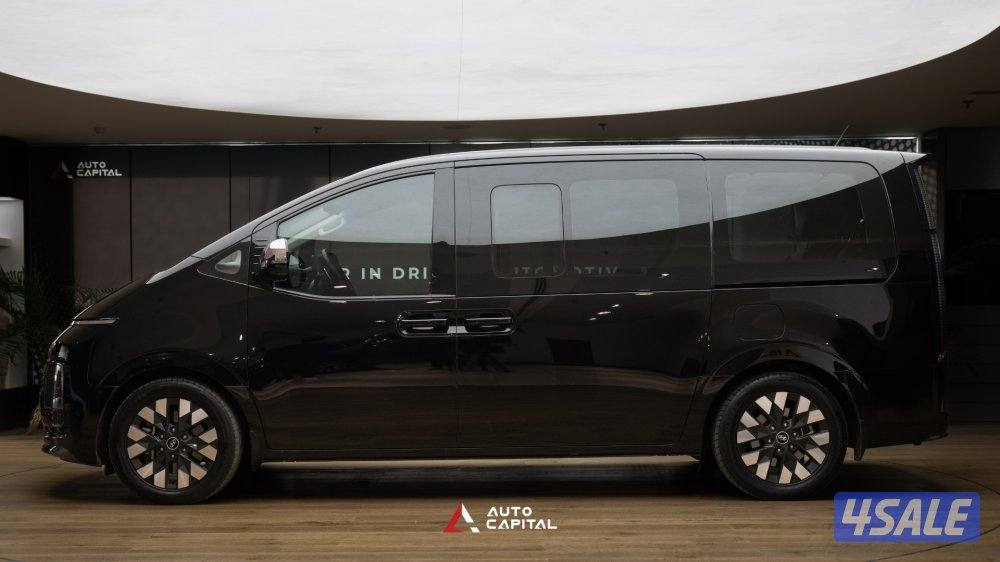 Hyundai Staria 4 rows 8 Seaters Family Best Choice 3.5 L V63