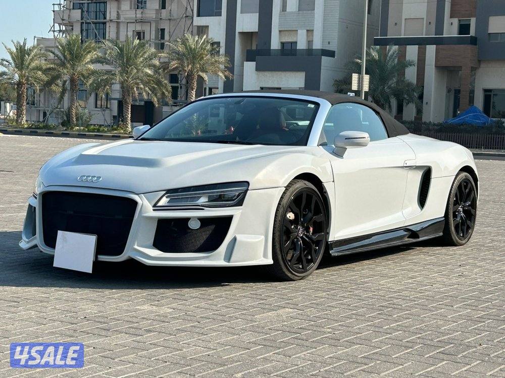 اودي R8 موديل 2013 ماشي 59 الف شرط الفحص0