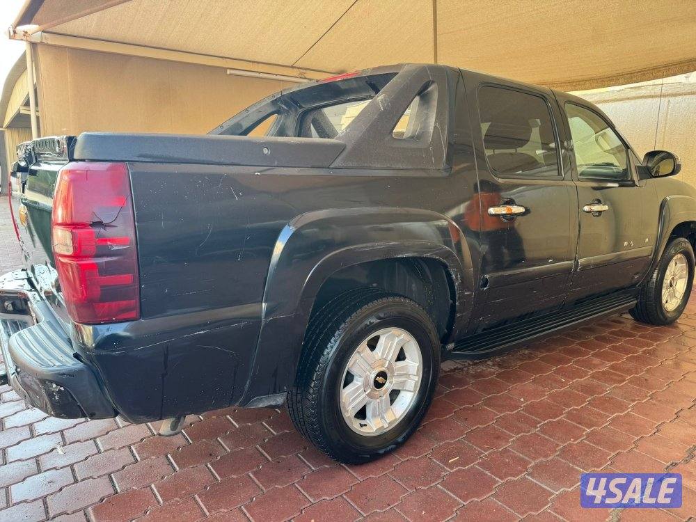 وانيت افلانش 2008 دبل قير z71 كامل المواصفات من غير فتحه5