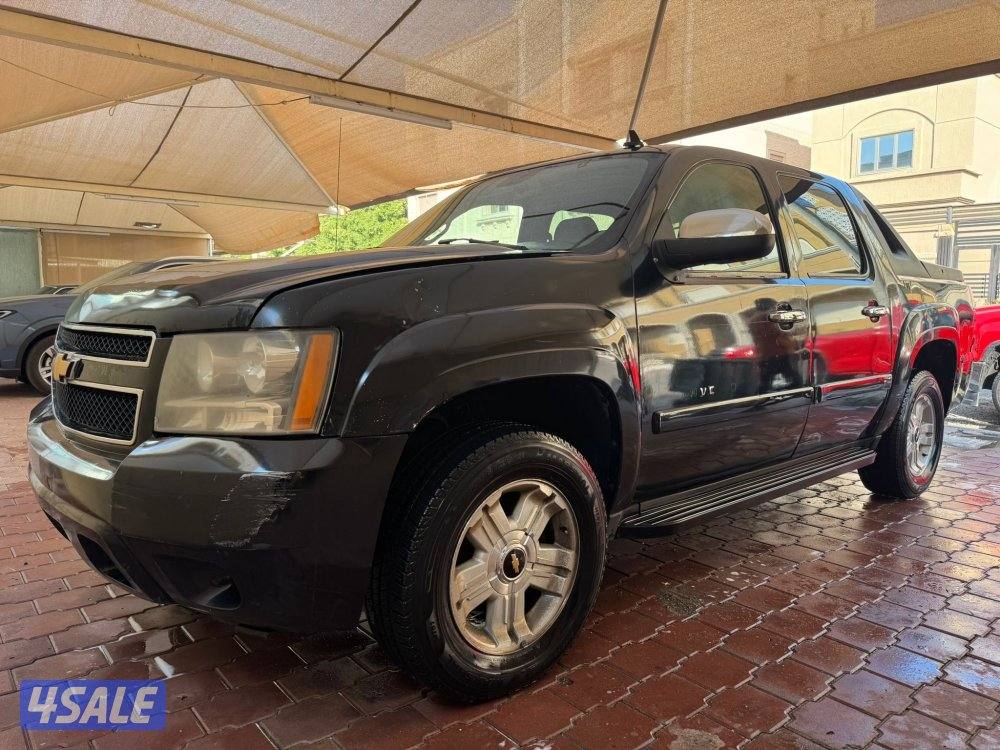 وانيت افلانش 2008 دبل قير z71 كامل المواصفات من غير فتحه7