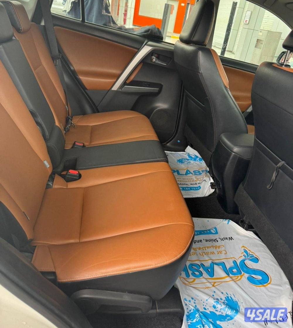 للبيع تويوتا راف فور موديل 2017 الدرجة الاولى7