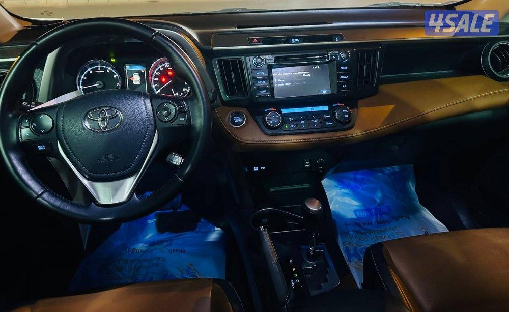 للبيع تويوتا راف فور موديل 2017 الدرجة الاولى8