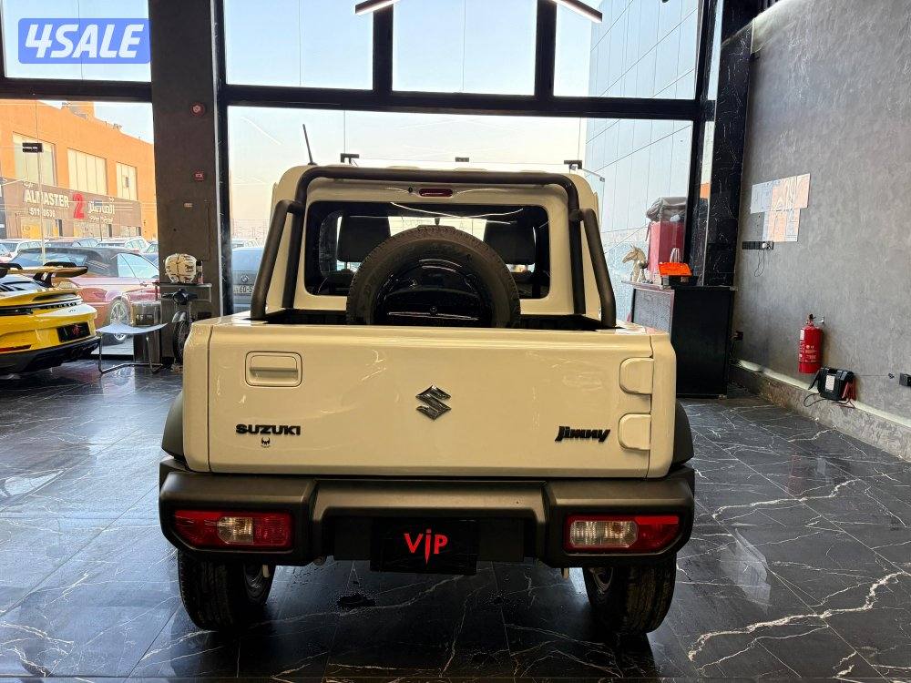 سوزوكي جيمني6