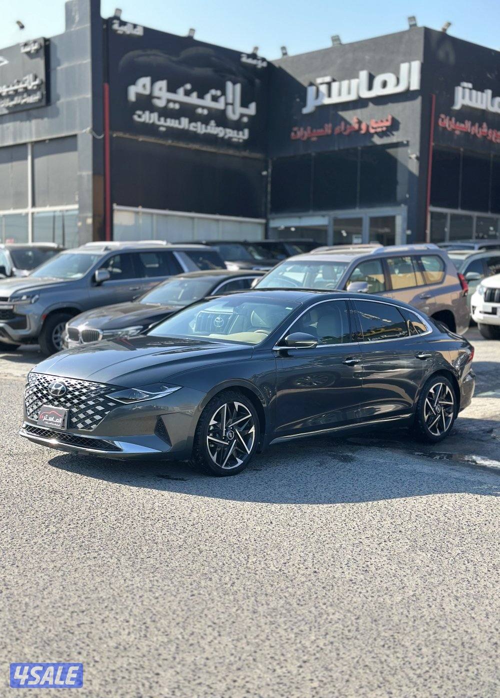 هيونداي ازيرا 2023 ماشي 49 الف1