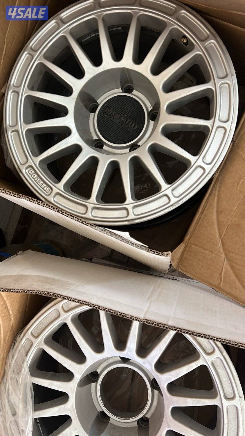 4 رنقات موثيد 5 براغي حجم 17 اصلية نظيفه شرط مادخلت مخرطه0