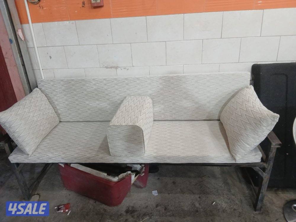 اجود انواع السجاد والباركيه والثيل الصناعى بسعر التكلفه12