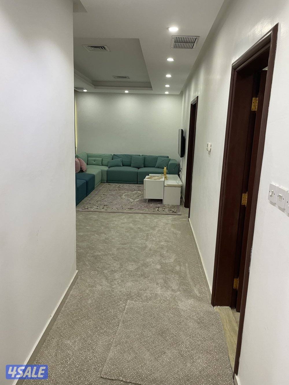 لإيجار شقق بصباح الناصر وإشبيلية غرفتين منهم ماستر 3 غرف سوبرد0