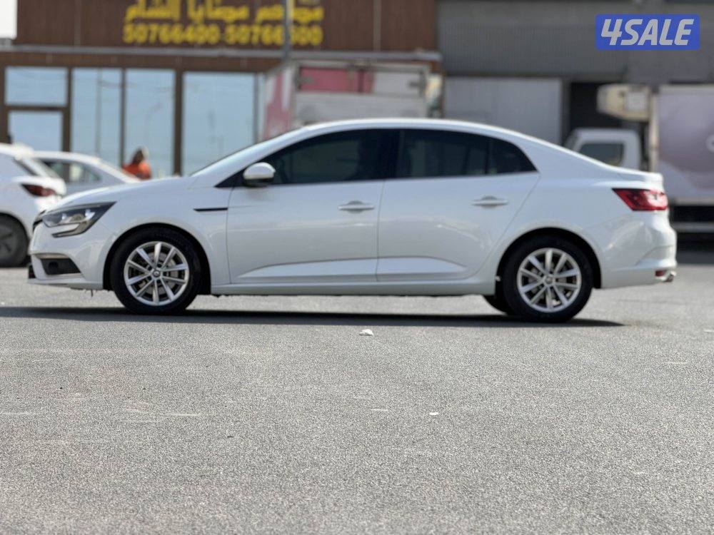 رينو ميغان 1600cc3