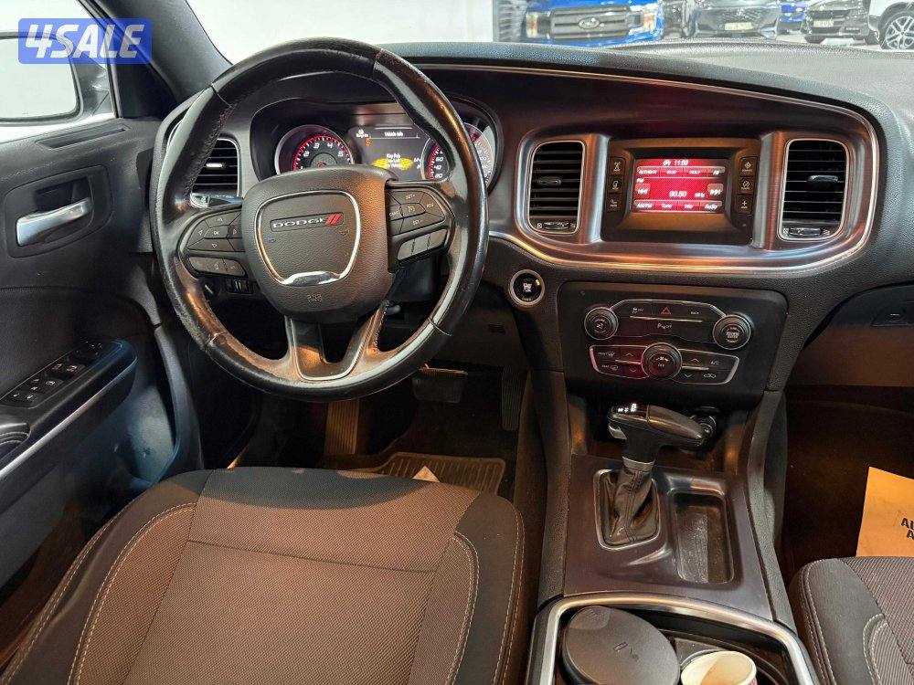 Dodge Charger SE 3.6 V68