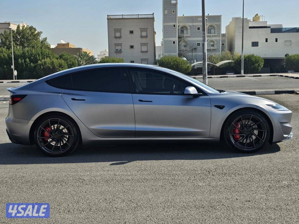 Tesla Model 3 Performance تسلا مودل 3 بيرفورمانس5