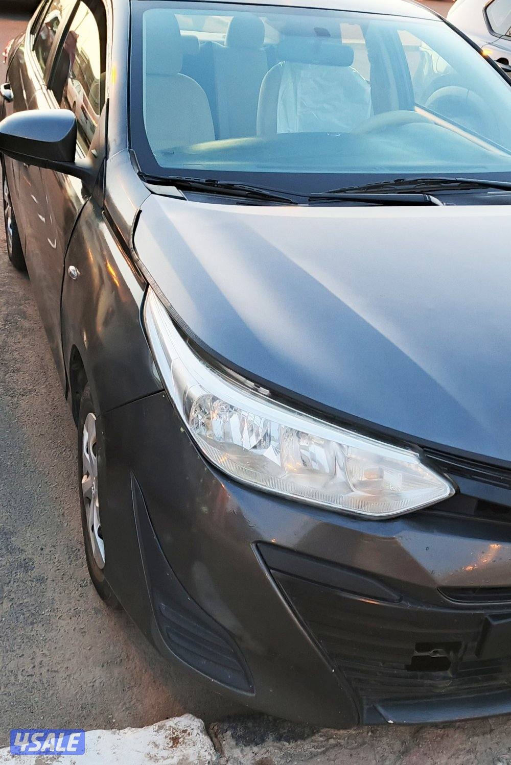 للبيع تويوتا يارس 20192