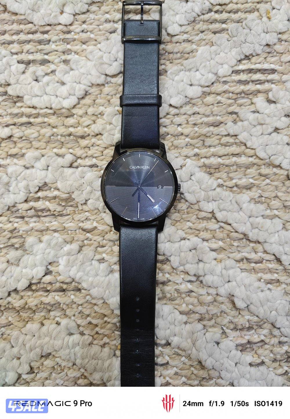 للبيع ساعة كالفن كلاين سيتي K2G2G4CX للرجال بسوار جلدي أسود ومينا أسود1