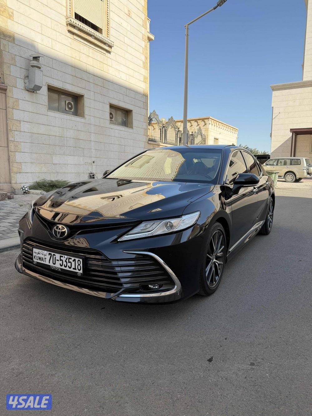 بحاله ممتازه عداد قليل 47 الف لمتد الفل سته سلندر0