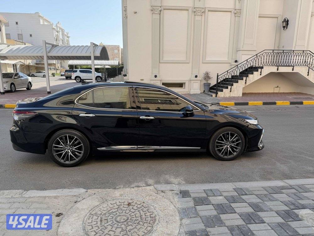 بحاله ممتازه عداد قليل 47 الف لمتد الفل سته سلندر7