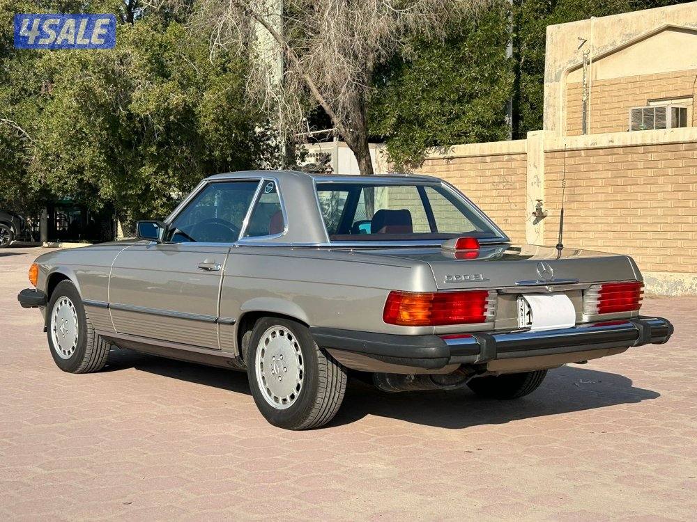 مرسيدس SL 560 موديل 1986 ماشي 106 ميل ليدور نظيف شرط الفحص5