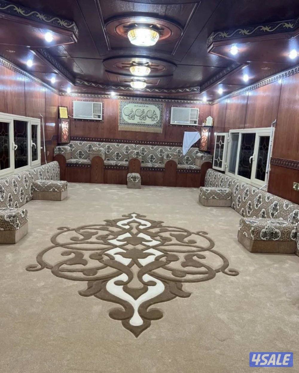 تفصيل ديوانيات سجاد قص  للبيع حفر على سجاد باجمل الا اسعار14