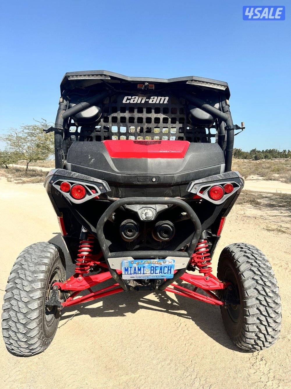 كانام 2013 Can-am11
