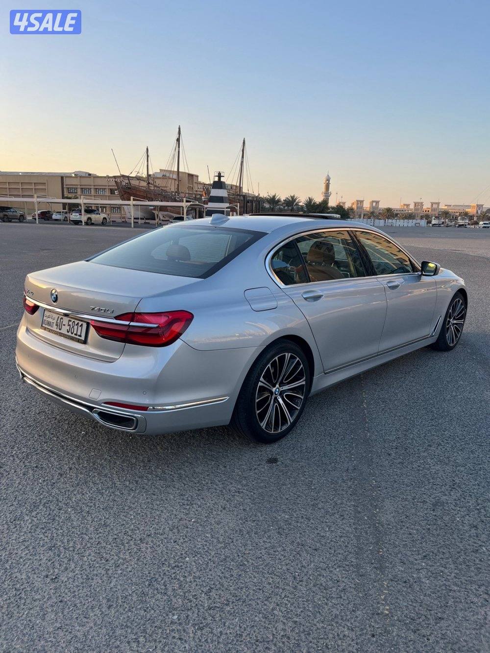 740 li m 2016 خالية من اصباغ حوادث عداد 100 ألّف  سيرفس منتظم5