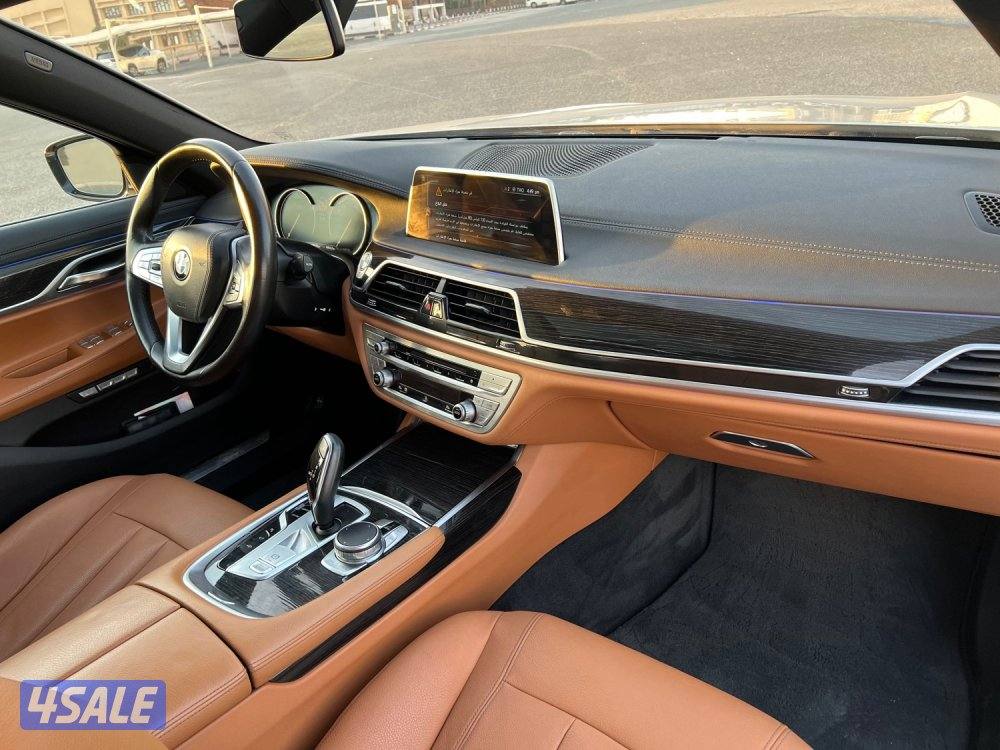 740 li m 2016 خالية من اصباغ حوادث عداد 100 ألّف  سيرفس منتظم10