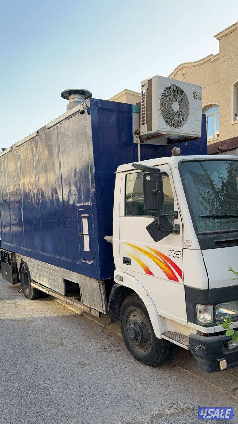 للبيع فود ترك تاتا موديل 2020 مرخصة فيها 3 انشطه0