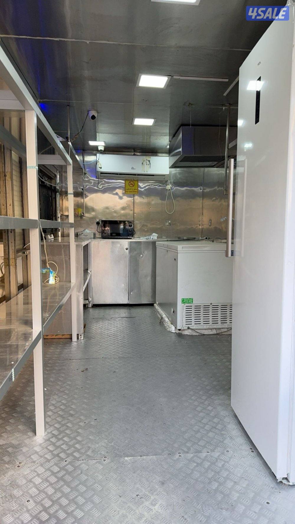 للبيع فود ترك تاتا موديل 2020 مرخصة فيها 3 انشطه2